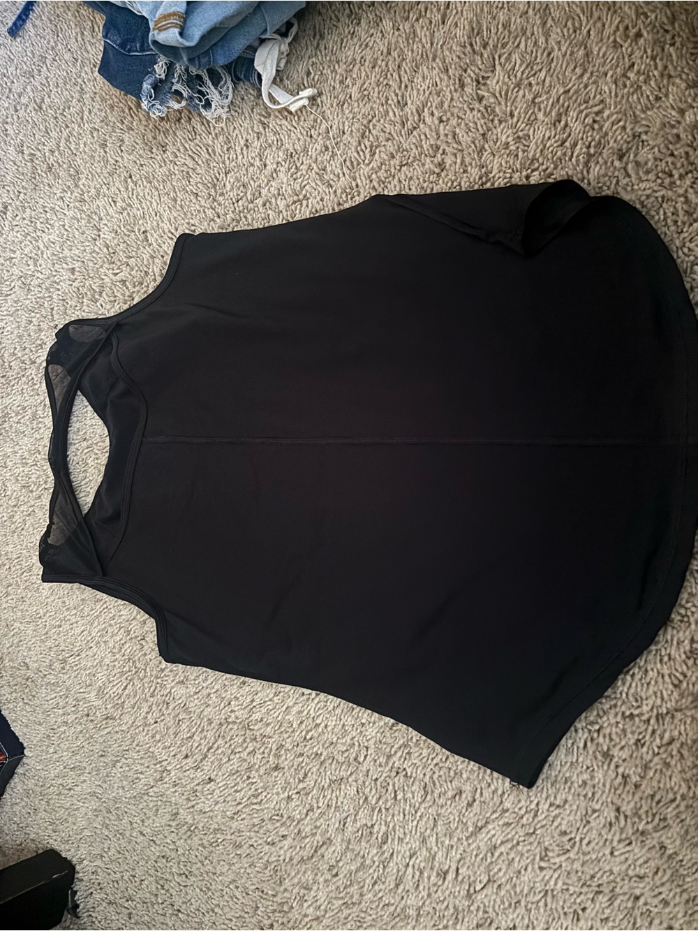 Tank top - Picture 2 of 3